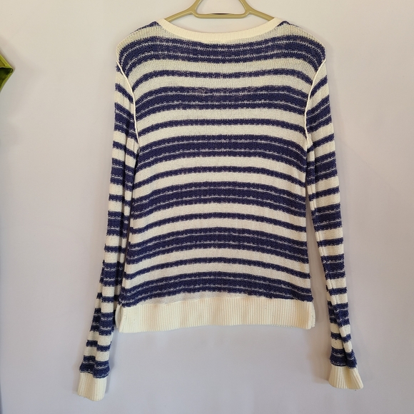 Splendid Blue and Cream Knit Top Size M - Picture 2 of 6
